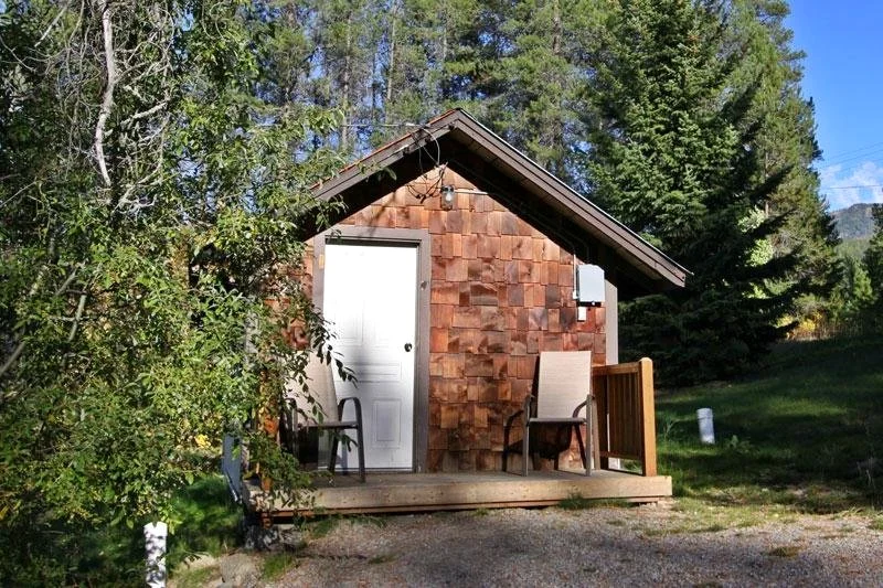 Glacier Vista Motel