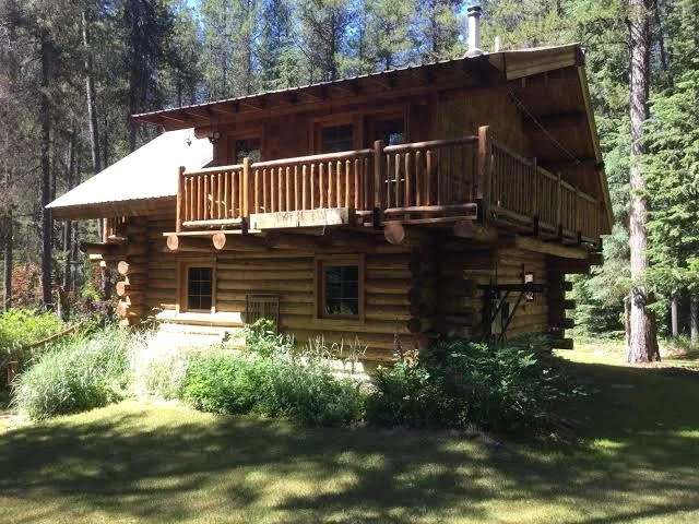 Log Home Near Glacier National Park